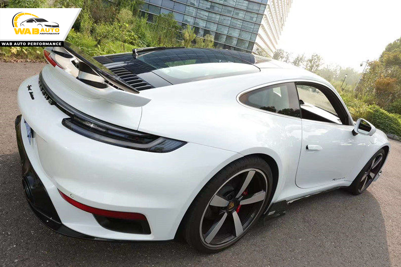 Body Kit Porsche 911 Turbo S Sau Khi Nâng Cấp