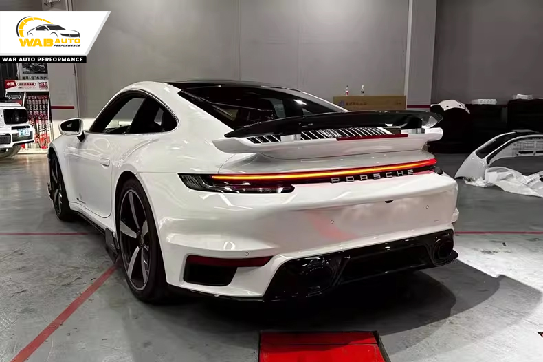 Body Kit Porsche 911 Turbo S Sau Khi Nâng Cấp