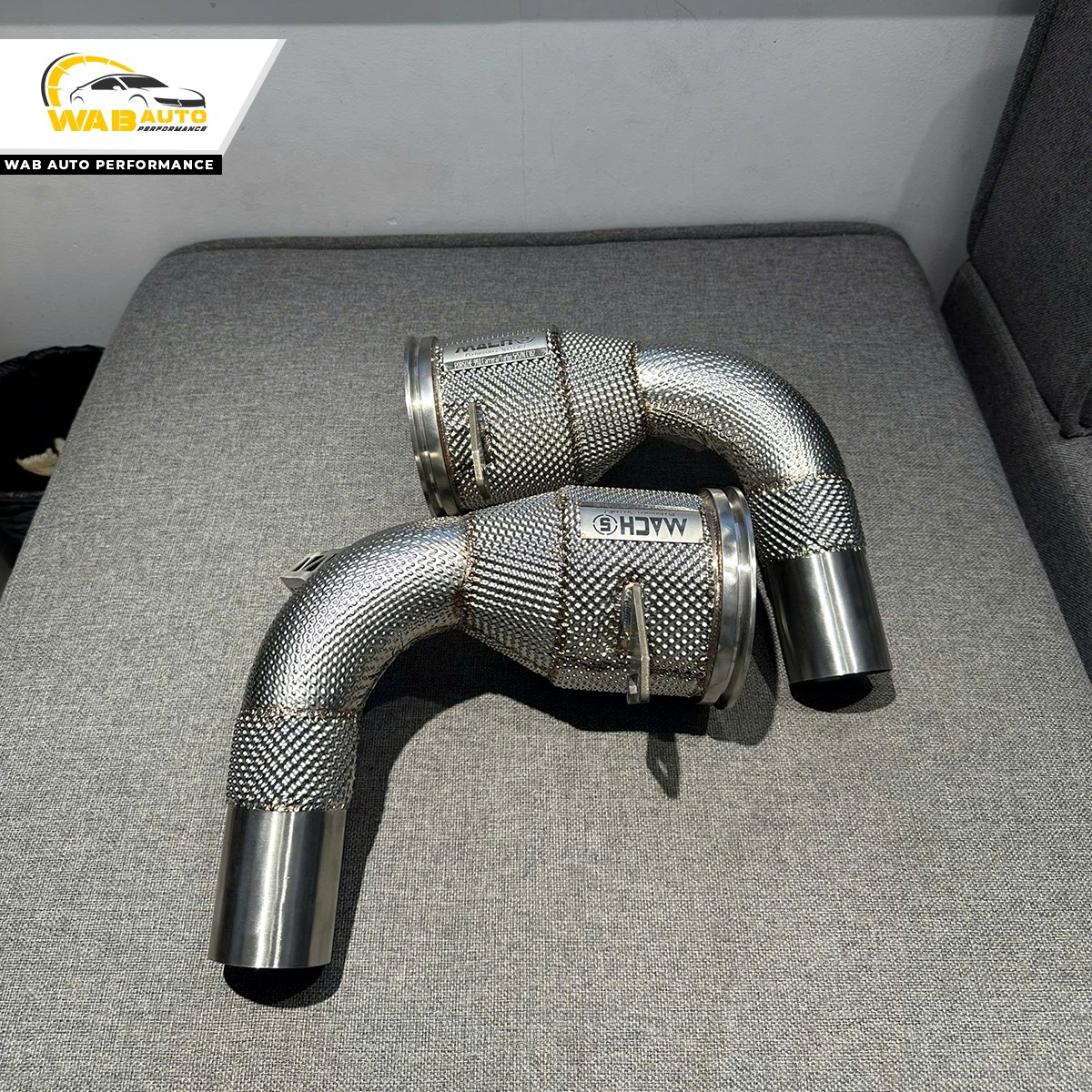 Sản phẩm downpipe Mach 5 zero cell cho đời xe Porsche 911 – 992, phù hợp với các dòng xe Porsche 911 từ đời cuối 2019 đến đầu năm 2024.