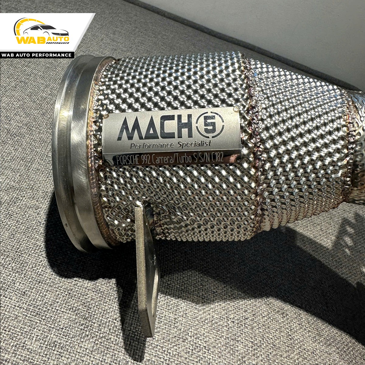 Sản phẩm downpipe Mach 5 zero cell cho đời xe Porsche 911 – 992, phù hợp với các dòng xe Porsche 911 từ đời cuối 2019 đến đầu năm 2024