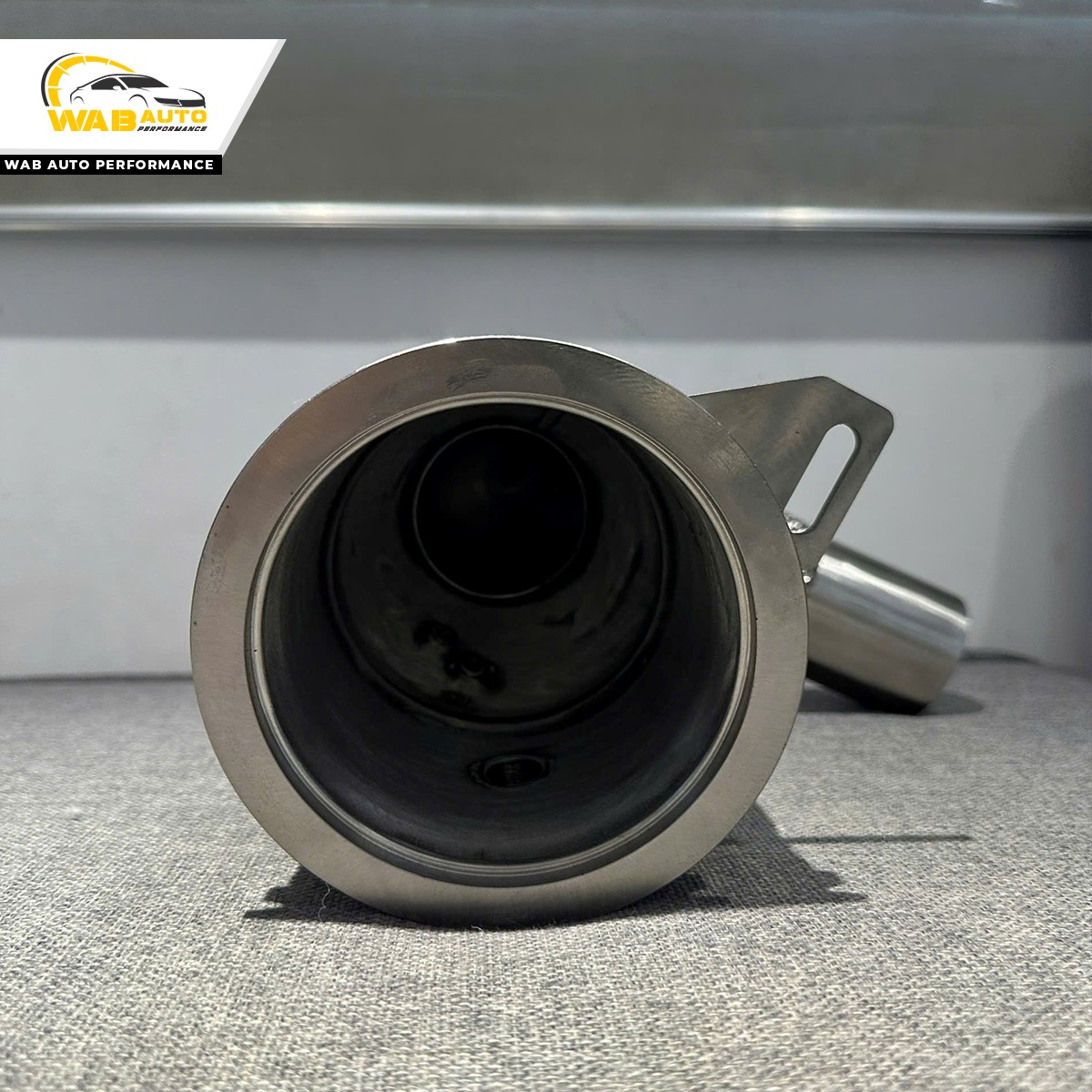 Sản phẩm downpipe Mach 5 zero cell cho đời xe Porsche 911 – 992, phù hợp với các dòng xe Porsche 911 từ đời cuối 2019 đến đầu năm 2024