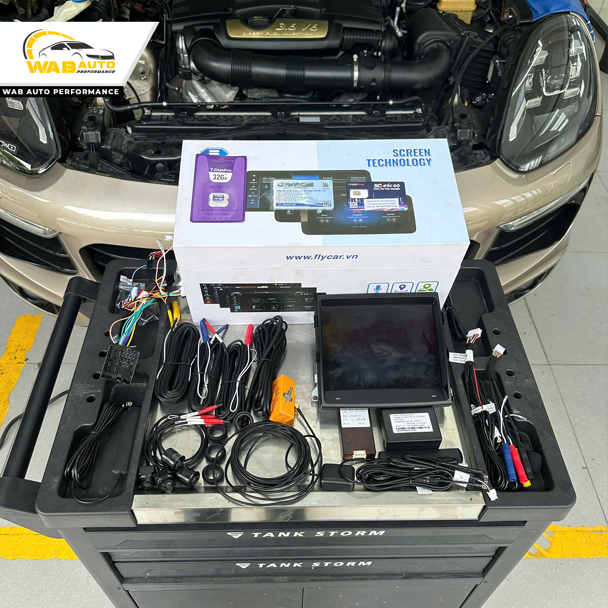 Nâng cấp màn hìn Android Porsche Cayenne 2016 