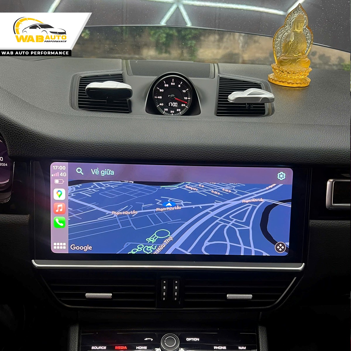 Porsche Cayenne 9YA 2021 nâng cấp carplay không dây và full màn tại