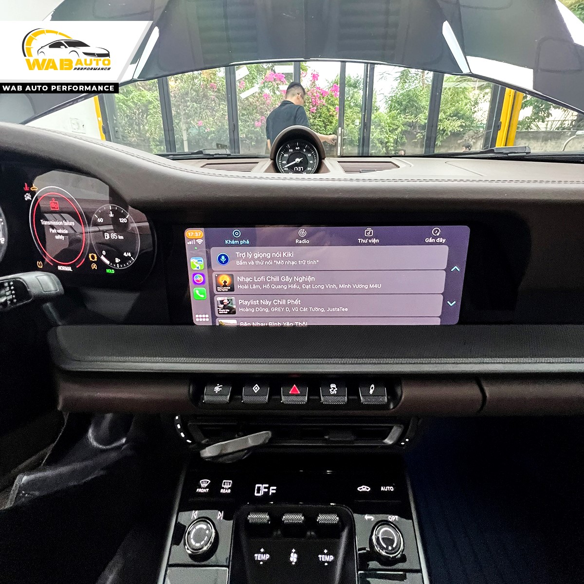 Porsche 911 2021 nâng cấp carplay không dây và full màn