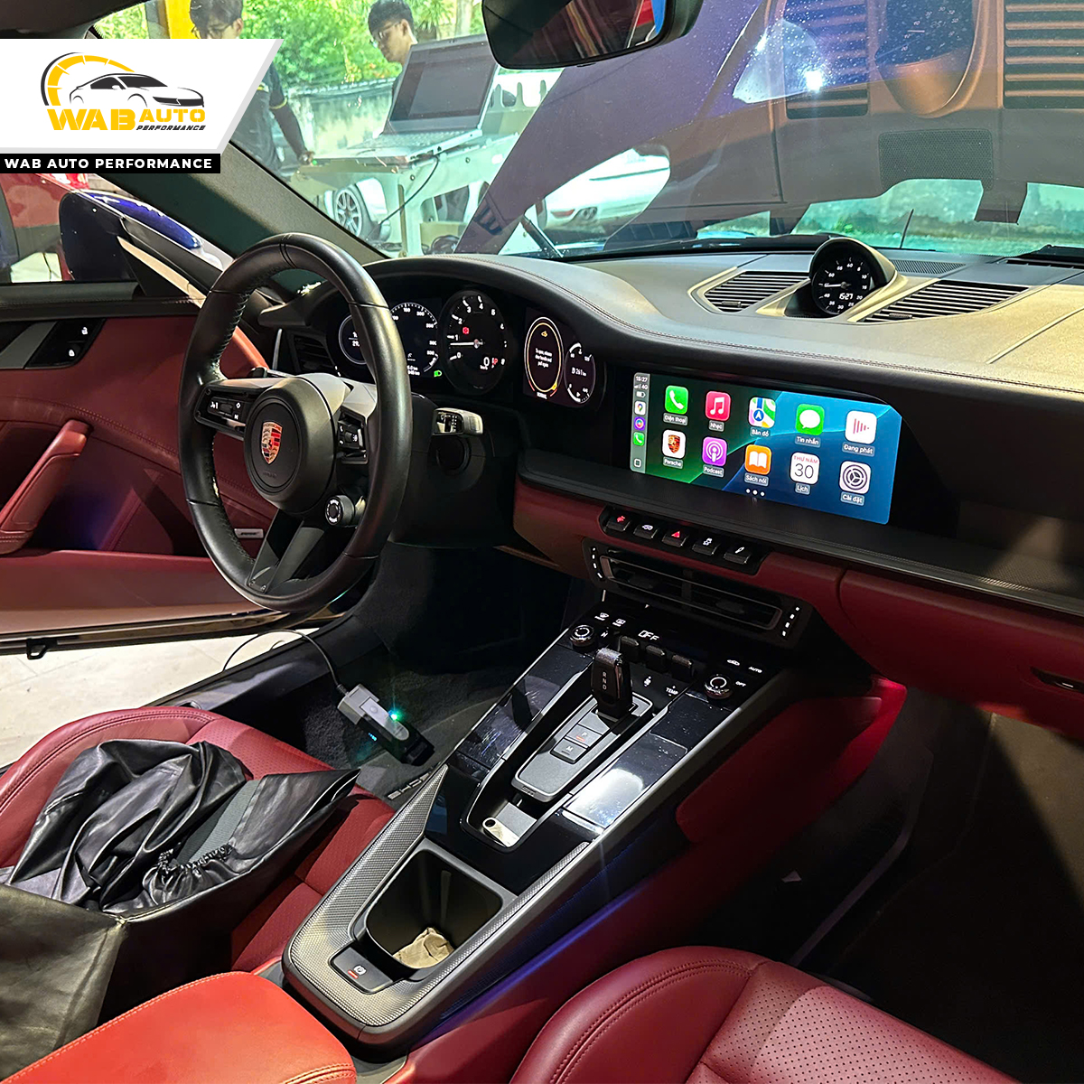 Porsche 911 Model 992 Carrera S 2021 nâng cấp carplay không dây và full màn tại WAB Auto.