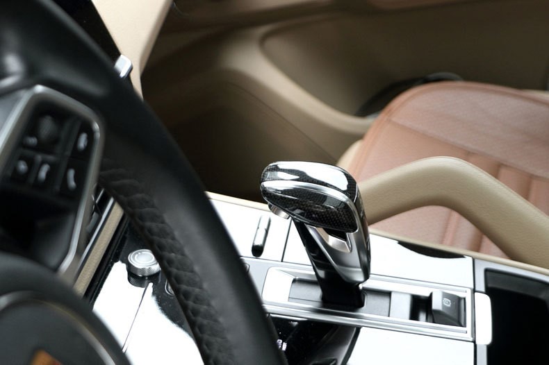 Hình Ảnh Thực Tế Sản Phẩm Cần Số Thể Thao Porsche Cayenne E3