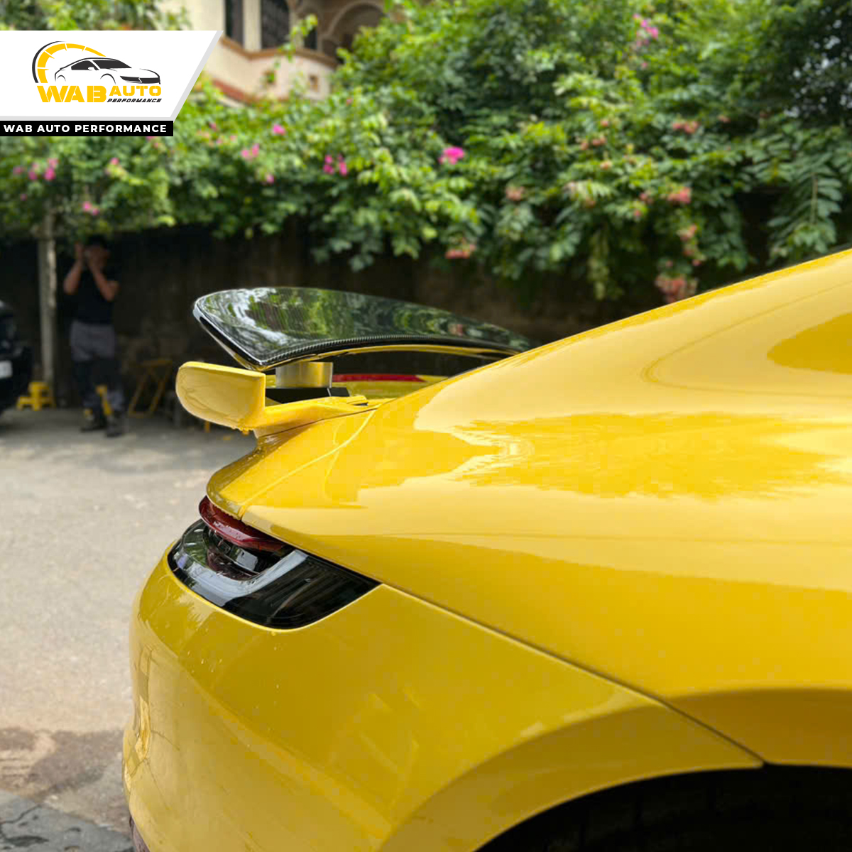 ình ảnh thực tế nâng cấp đuôi gió mẫu Porsche 911 Carrera S Coupe 992-1 2020