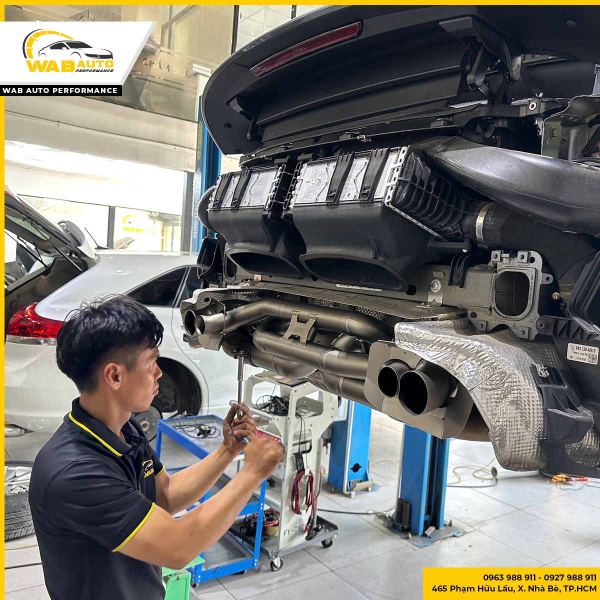 porsche-911-992.2-2025-nang-cap-po-the-thao-akrapovic-wab-21